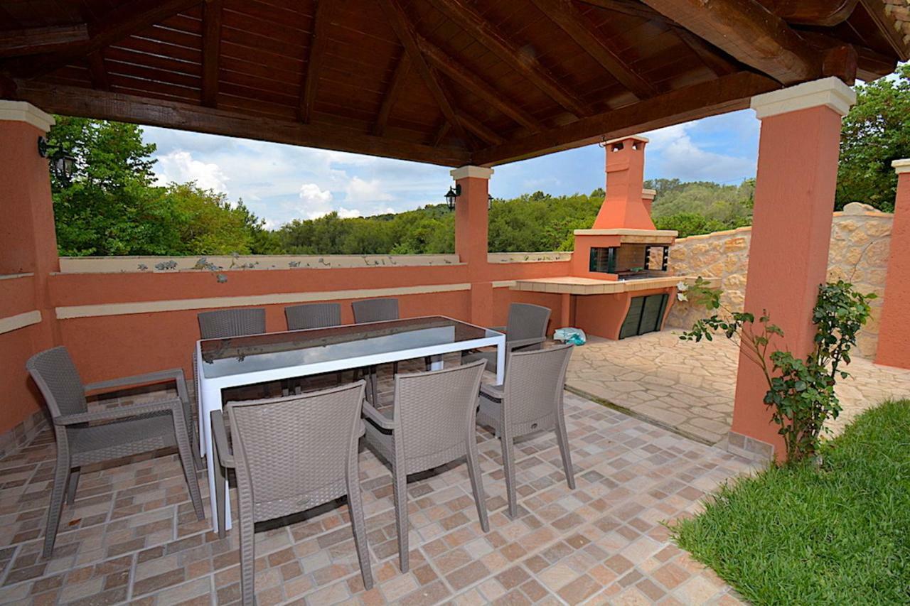 Villa Alex Sinarádes Exterior photo